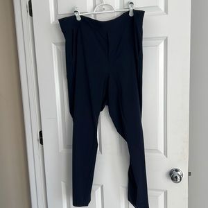 Athleta Brooklyn pants: cropped /ankle length